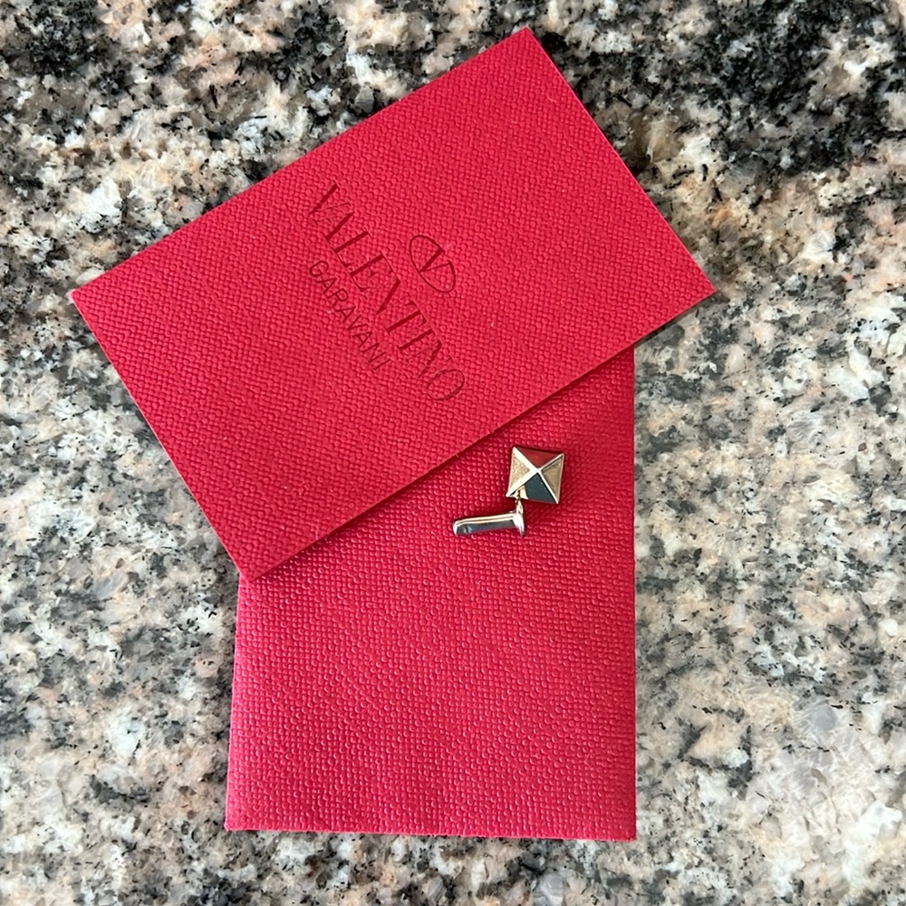Valentino Garavani Rockstud Mini Crossbody Purse - Picture 14 of 14